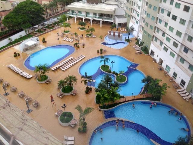 Flat Em Caldas Novas Go מראה חיצוני תמונה